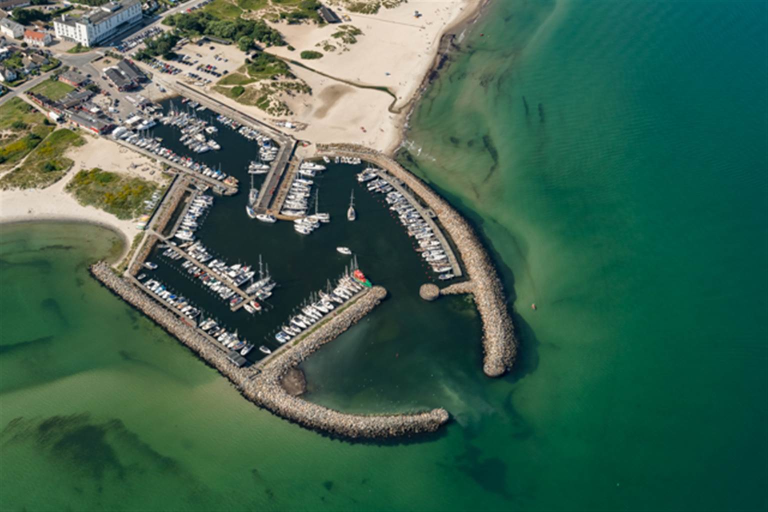 Hornbæk Havn | Hele Danmarks Havneguide